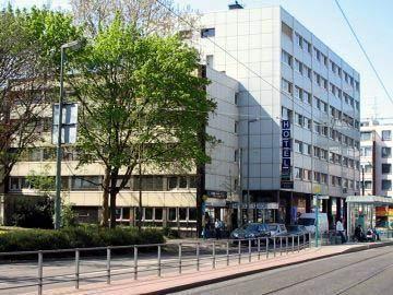 Luxor Hotel Frankfurt am Main Exterior foto